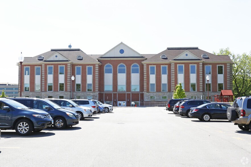 More Photos Of 1111 E Warrenville Rd, Naperville Office For Sale