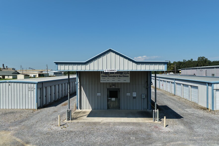 More Photos Of 2219 LA-3185, Thibodaux Specialty For Sale