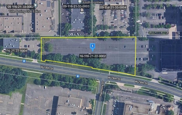 More Photos Of 5700 W 78th St, Minneapolis Parking Lot For Sale