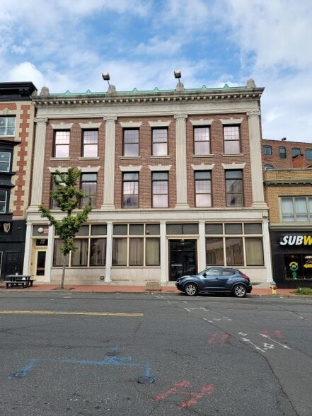 Primary Photo Of 132 Grand St, Waterbury Office For Lease