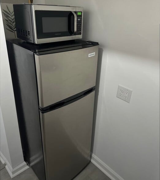 More Photos Of 1697 Middleway Pike, Bunker Hill Storefront Retail Residential For Sale