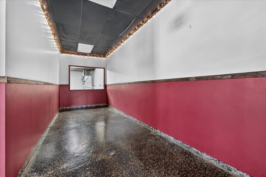 More Photos Of 26734 Michigan Ave, Inkster Freestanding For Sale
