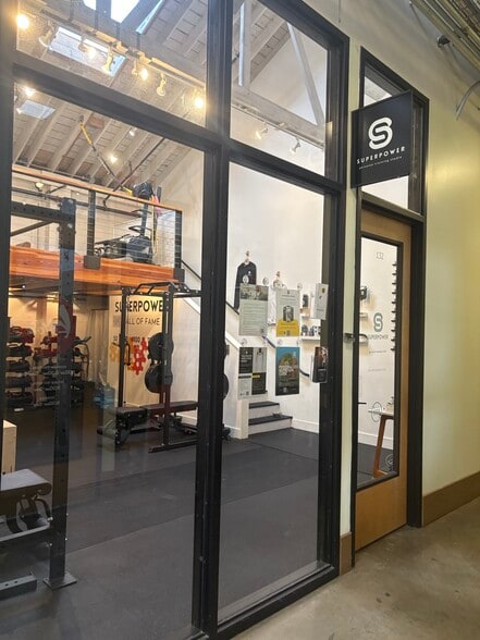 More Photos Of 3808 N Williams Ave, Portland Storefront For Lease