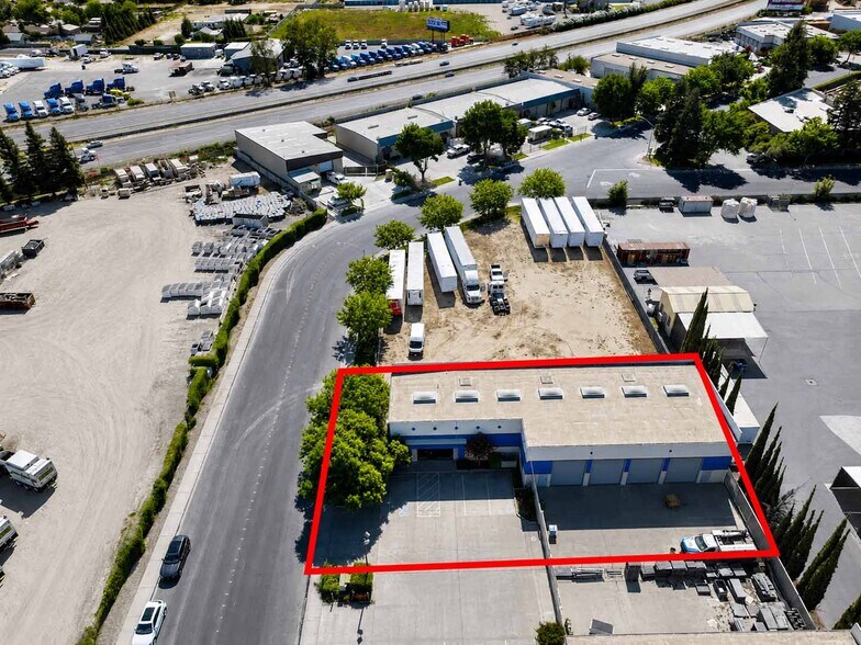 More Photos Of 1275 Venture Ln, Turlock Warehouse For Lease