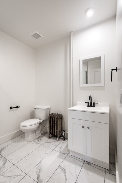 More Photos Of 4535 Commonwealth St, Detroit Apartments For Sale