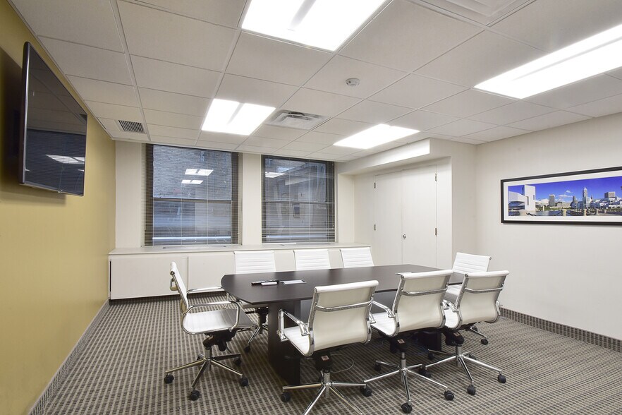 More Photos Of 1621 Euclid Ave, Cleveland Office For Lease