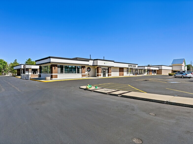 More Photos Of 2148 Broadway, Grand Junction Unknown For Lease