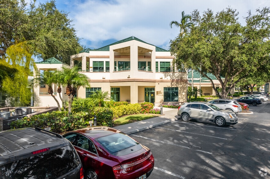 More Photos Of 5100 Tamiami Trl N, Naples Office For Lease