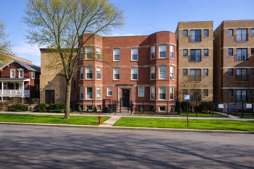 Primary Photo Of 4929 S Prairie Ave, Chicago Multifamily For Sale