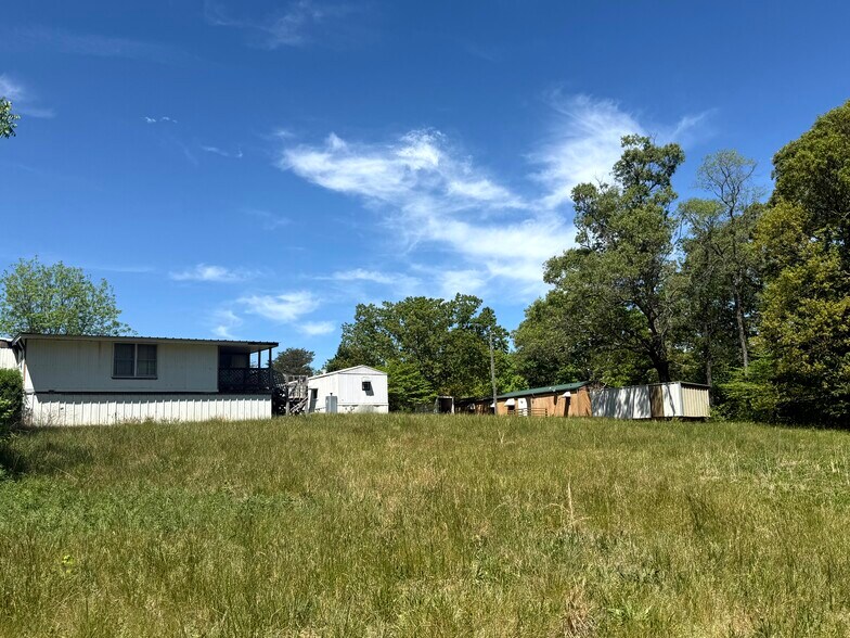More Photos Of 142 Edith Dr, Taylors Land For Sale
