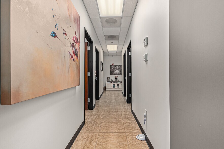 More Photos Of 1425 W Elliot Rd, Gilbert Medical For Lease