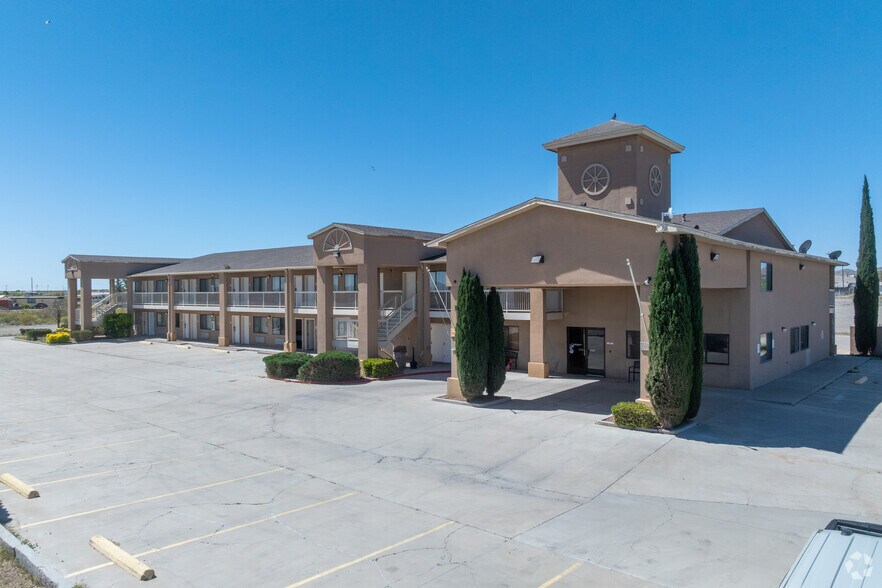 Primary Photo Of 1408 South Main St, Lordsburg Hotel For Sale