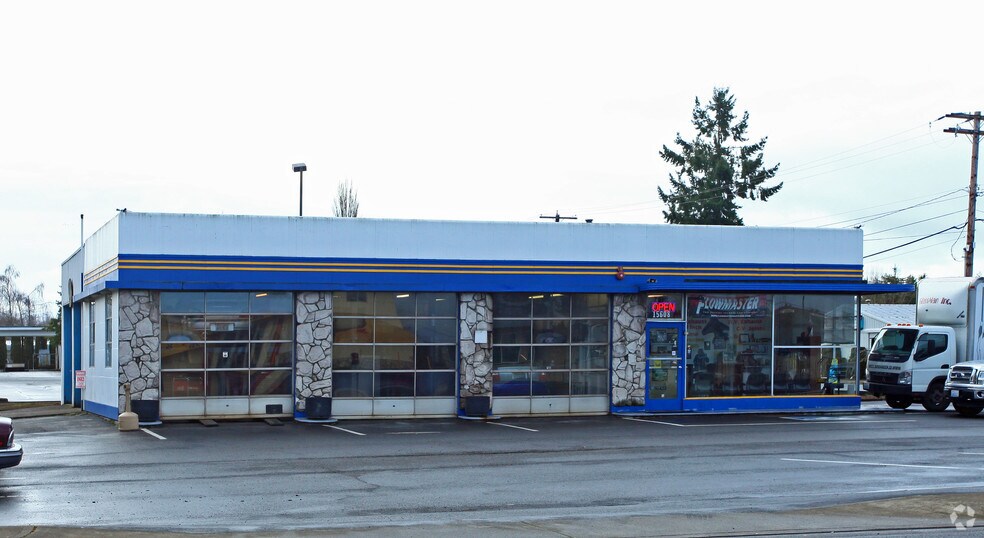 Primary Photo Of , Sumner General Retail For Sale