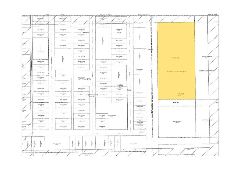 More Photos Of 400-420 W Mockingbird Ln, Dallas Distribution For Lease