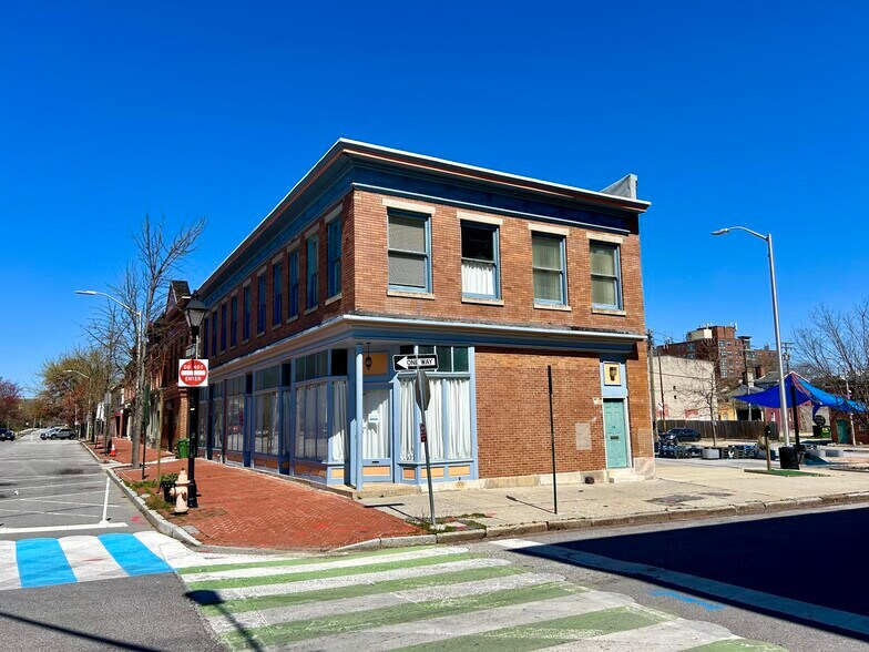 More Photos Of 1138-1140 W Hollins St, Baltimore Storefront Retail Office For Lease