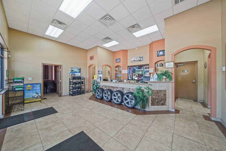 More Photos Of 6615 FM 1464 Rd, Richmond Auto Repair For Sale