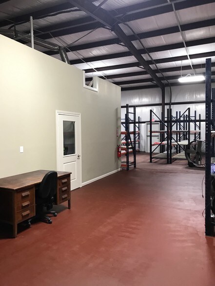 More Photos Of 25702 Aldine Westfield Rd, Spring Unknown For Lease