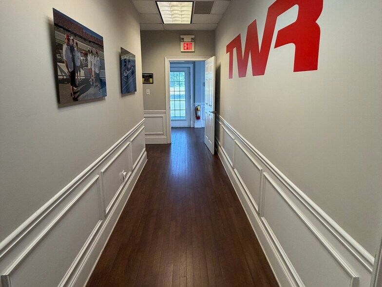 More Photos Of 904 Atlanta Hwy, Buford Warehouse For Sale