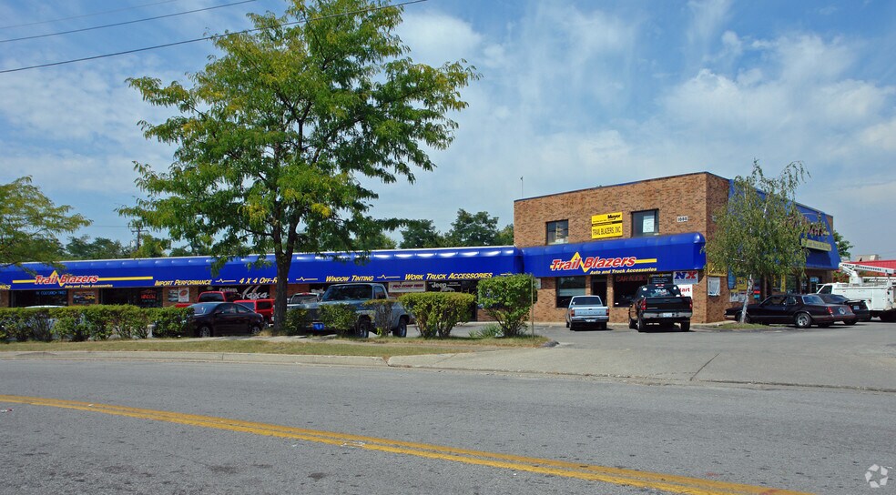 More Photos Of 2015 Family Cir, Lexington Freestanding For Lease