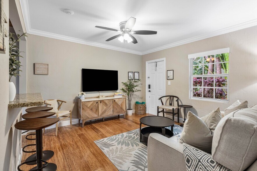 More Photos Of 615-617 NE 9th Ave, Fort Lauderdale Apartments For Sale