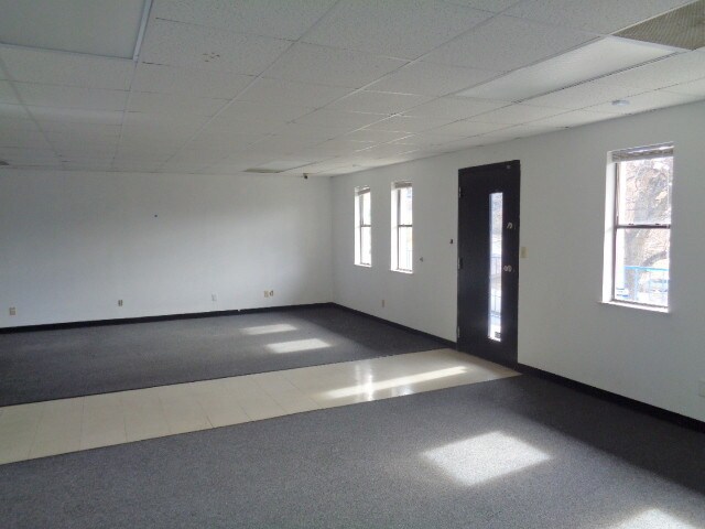 More Photos Of 8205 Camp Bowie Blvd W, Fort Worth Loft Creative Space For Sale