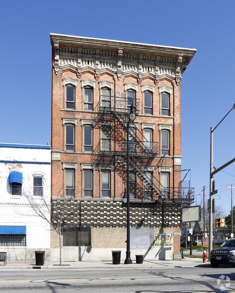 More Photos Of 311 Lagrange St, Toledo Loft Creative Space For Sale