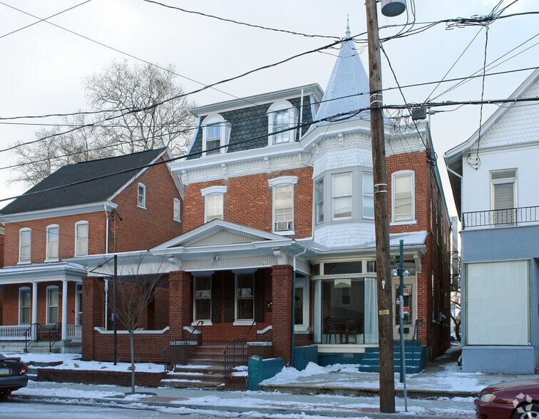 More Photos Of 224-226 Main St, East Greenville Storefront Retail Residential For Lease