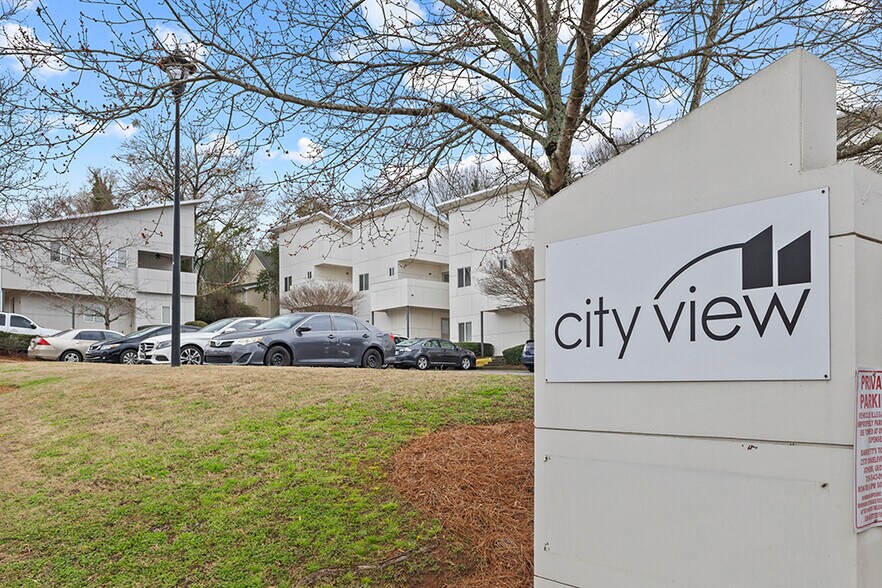 More Photos Of 1030 Dr Martin Luther King Pky, Athens Apartments For Sale