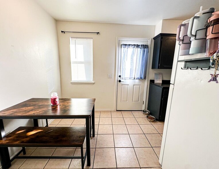 More Photos Of 116 McKenzie Dr, Weatherford Apartments For Sale