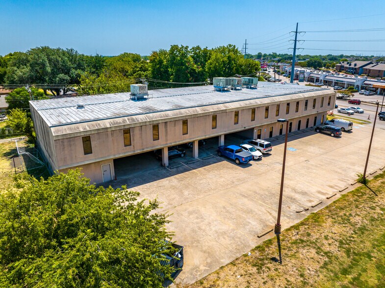 More Photos Of 1301 Northwest Hwy, Garland Office For Sale
