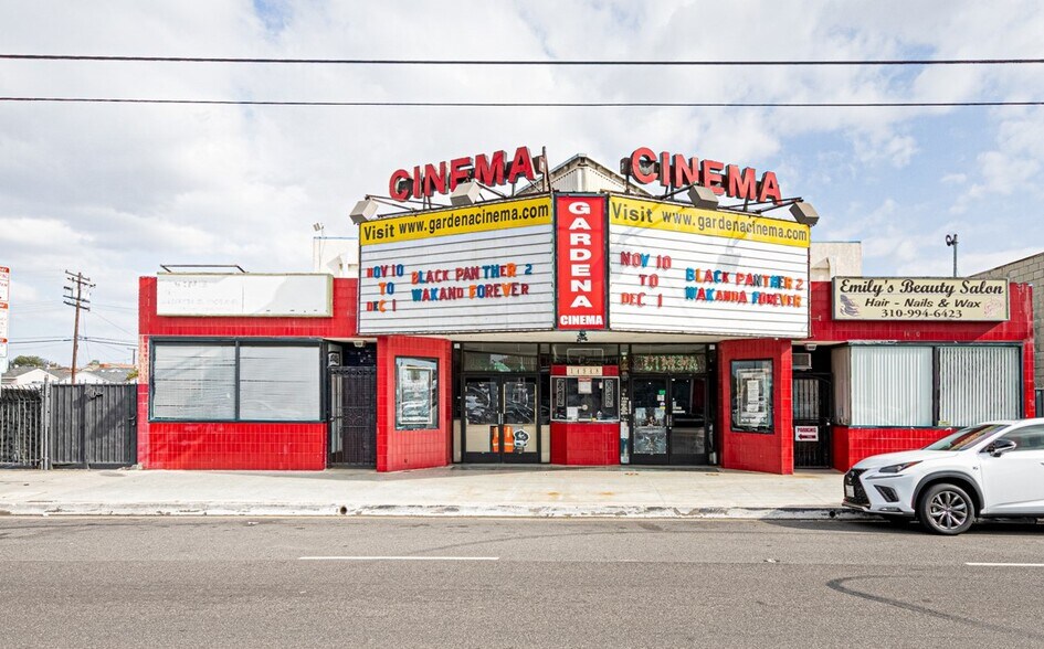 More Photos Of 14948 Crenshaw Blvd, Gardena Movie Theatre For Sale