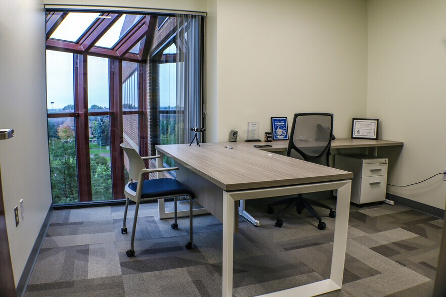More Photos Of 455 E Eisenhower Pky, Ann Arbor Coworking Space