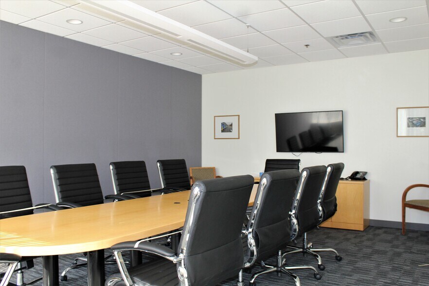 More Photos Of 152 Conant St, Beverly Office For Lease