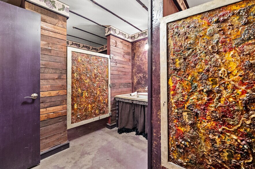 More Photos Of 2412 Usener Rd rd, Fredericksburg Winery Vineyard For Sale