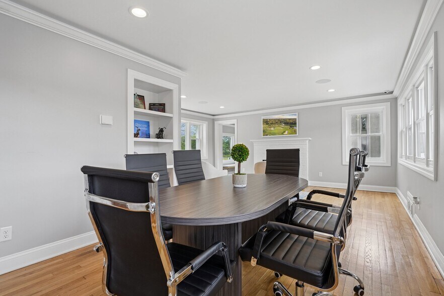 More Photos Of 1018 Mountain Ave, Mountainside Office For Sale