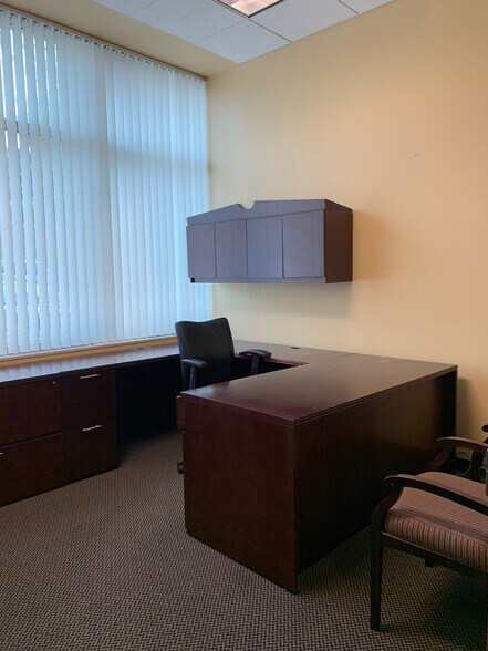 More Photos Of 4100 Corporate Center Dr, Springdale Office For Lease