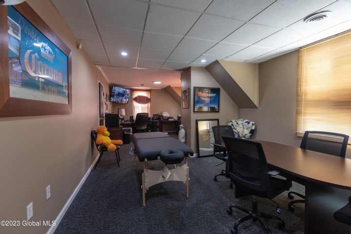 More Photos Of 1915 Us-9, Clifton Park Freestanding For Sale