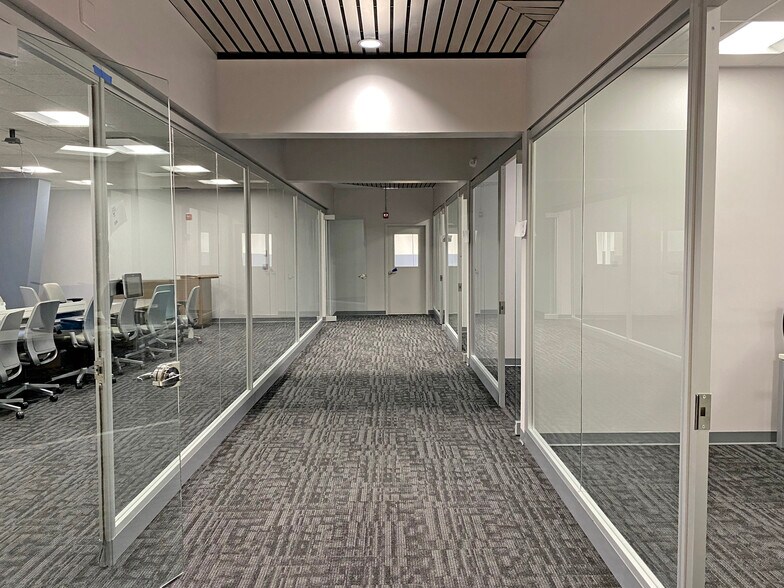 More Photos Of 5995 Mayfair Rd, North Canton Industrial For Lease