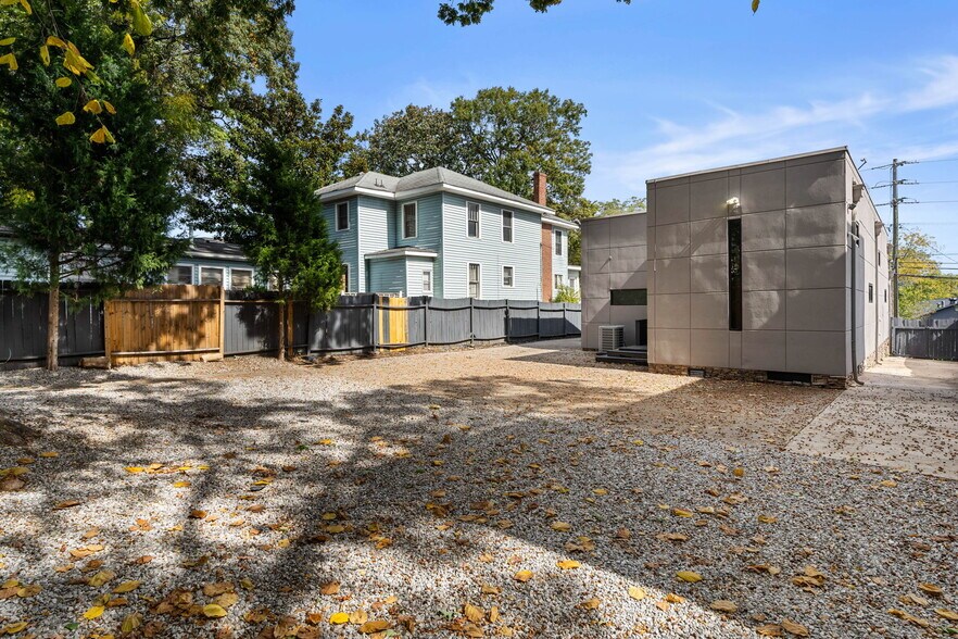 More Photos Of 175 Moreland Ave SE, Atlanta Specialty For Sale