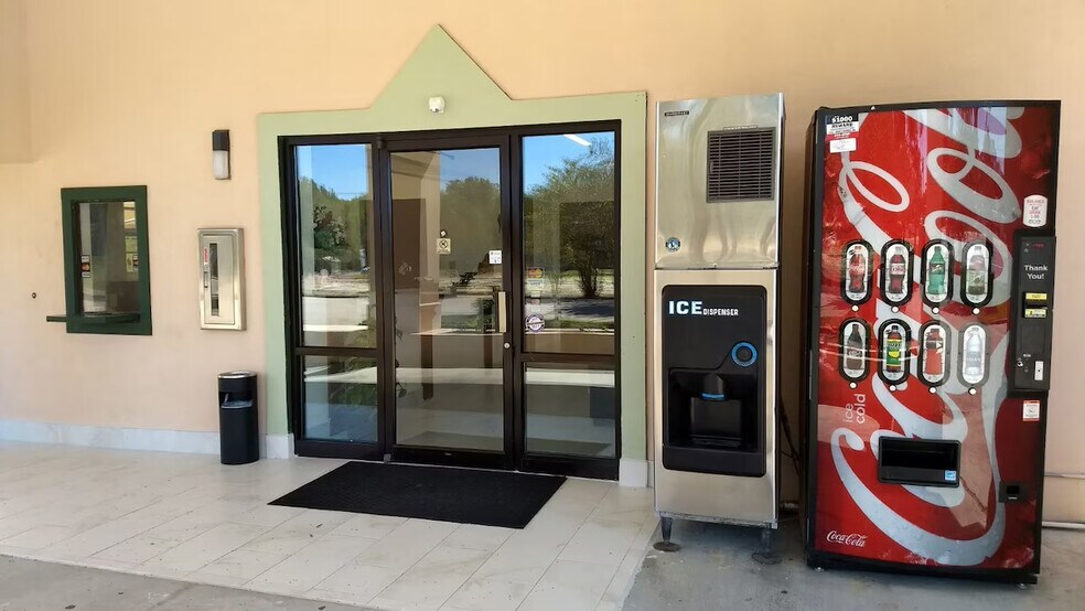 More Photos Of 2605 S Range Ave, Denham Springs Hotel For Sale