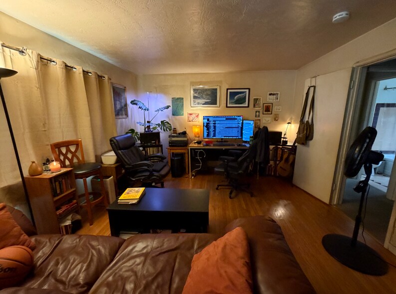 More Photos Of 539 Mandana Blvd, Oakland Apartments For Sale