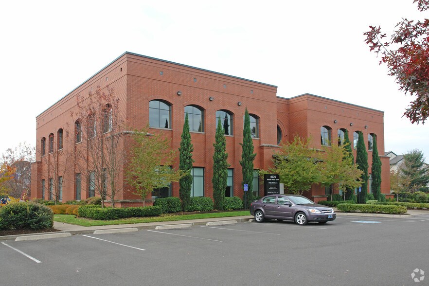 Primary Photo Of 4725 Village Plaza Loop, Eugene Office For Sale