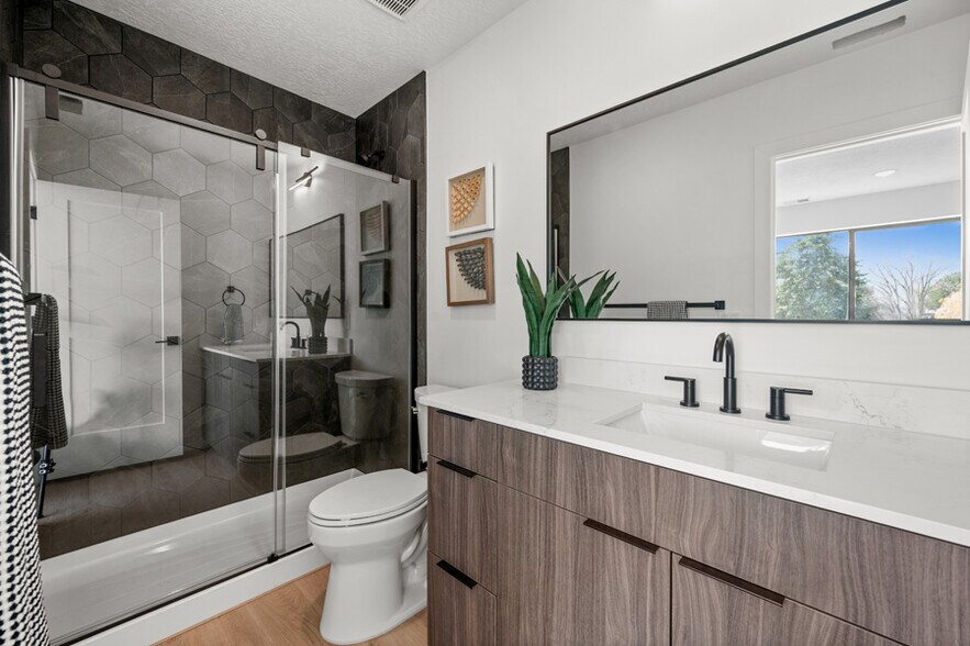 More Photos Of 4372 S 900 E, Millcreek Apartments For Sale