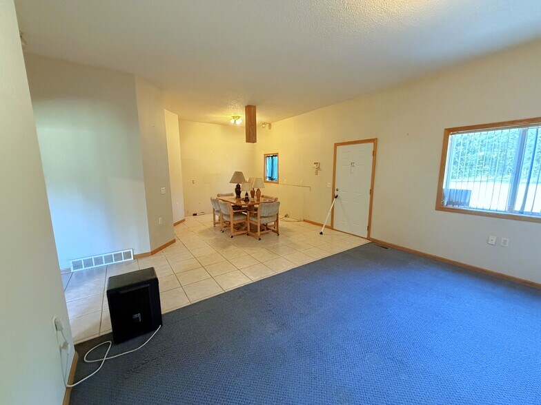 More Photos Of 3521 Highway 210 SW, Pillager General Retail For Sale