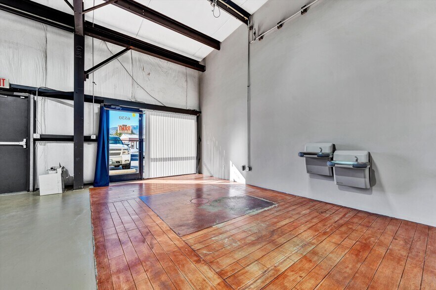 More Photos Of 6530-6536 Commonwealth Dr, Roanoke Research And Development For Lease