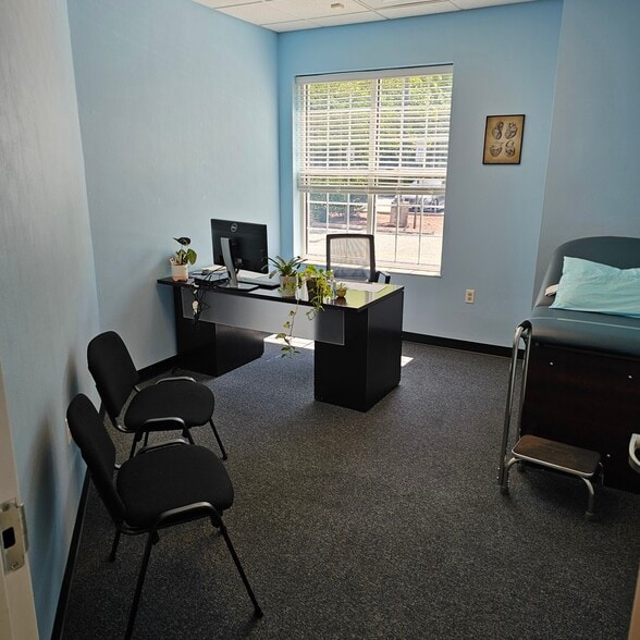 More Photos Of 602 S Atwood Rd, Bel Air Medical For Lease