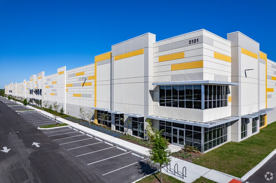 Primary Photo Of 5050 Wesley Rd, Apopka Warehouse For Lease