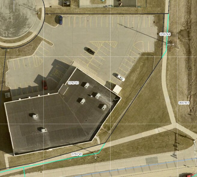 More Photos Of 2440 Clare Ln Ne, Rochester Flex For Sale