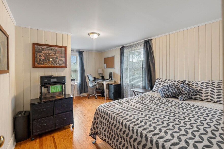 More Photos Of 6692 Valwood Rd, Conover Specialty For Sale