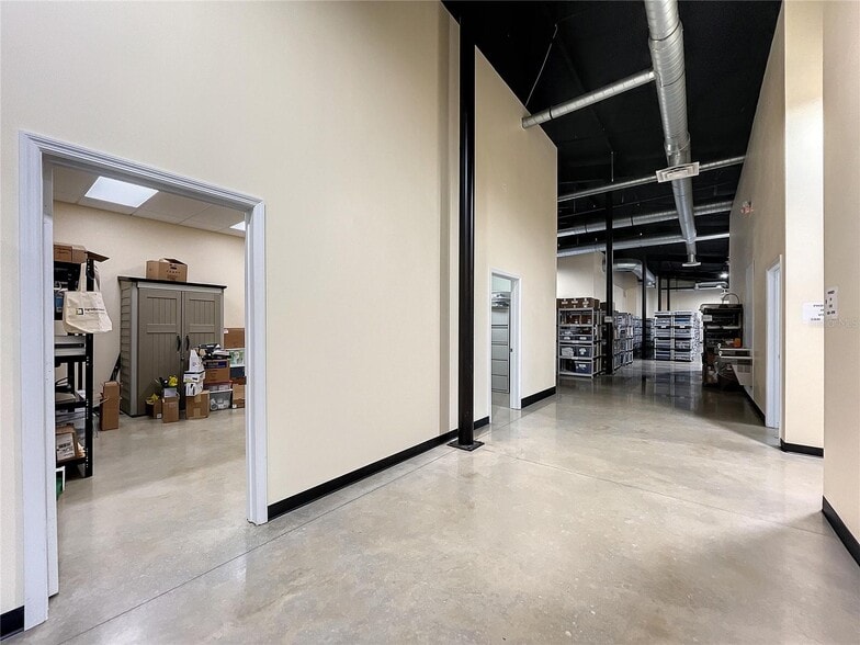 More Photos Of 1832 S Dimensions Ter, Homosassa Warehouse For Sale